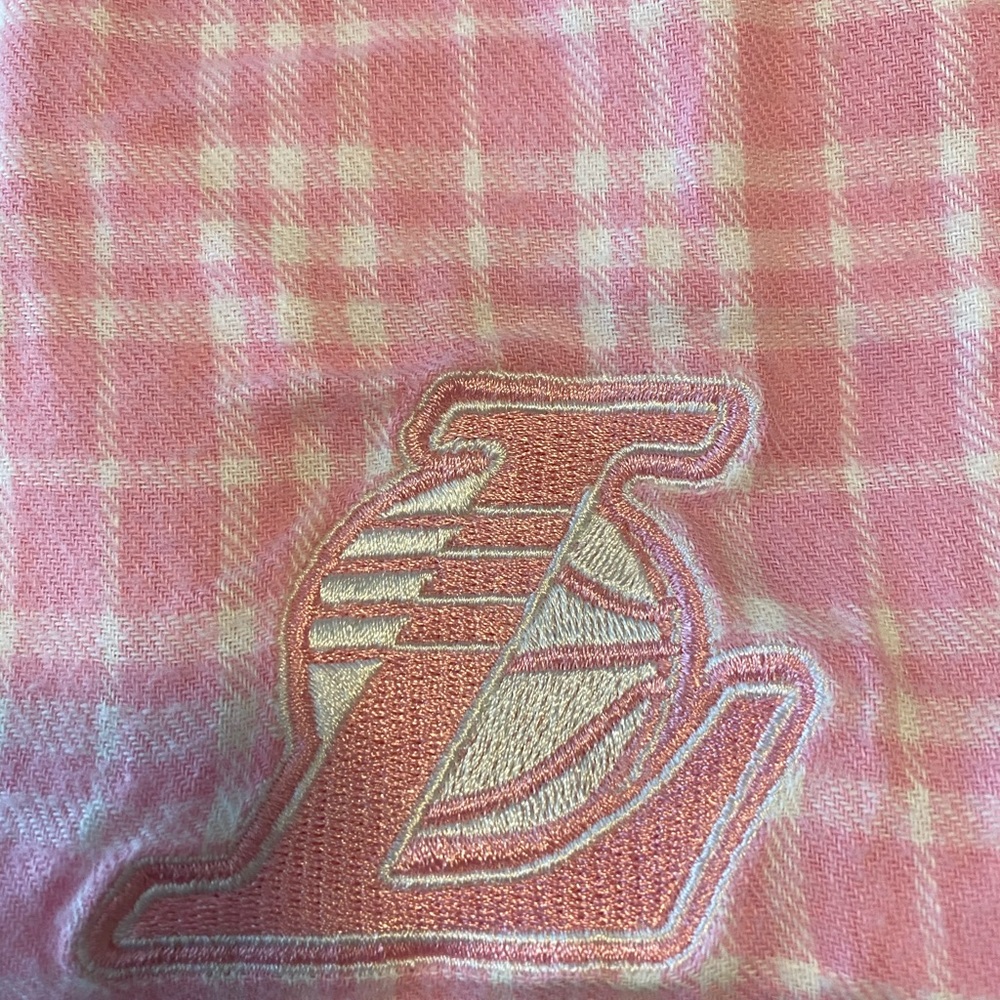 NWT Lakers Lounge Pants